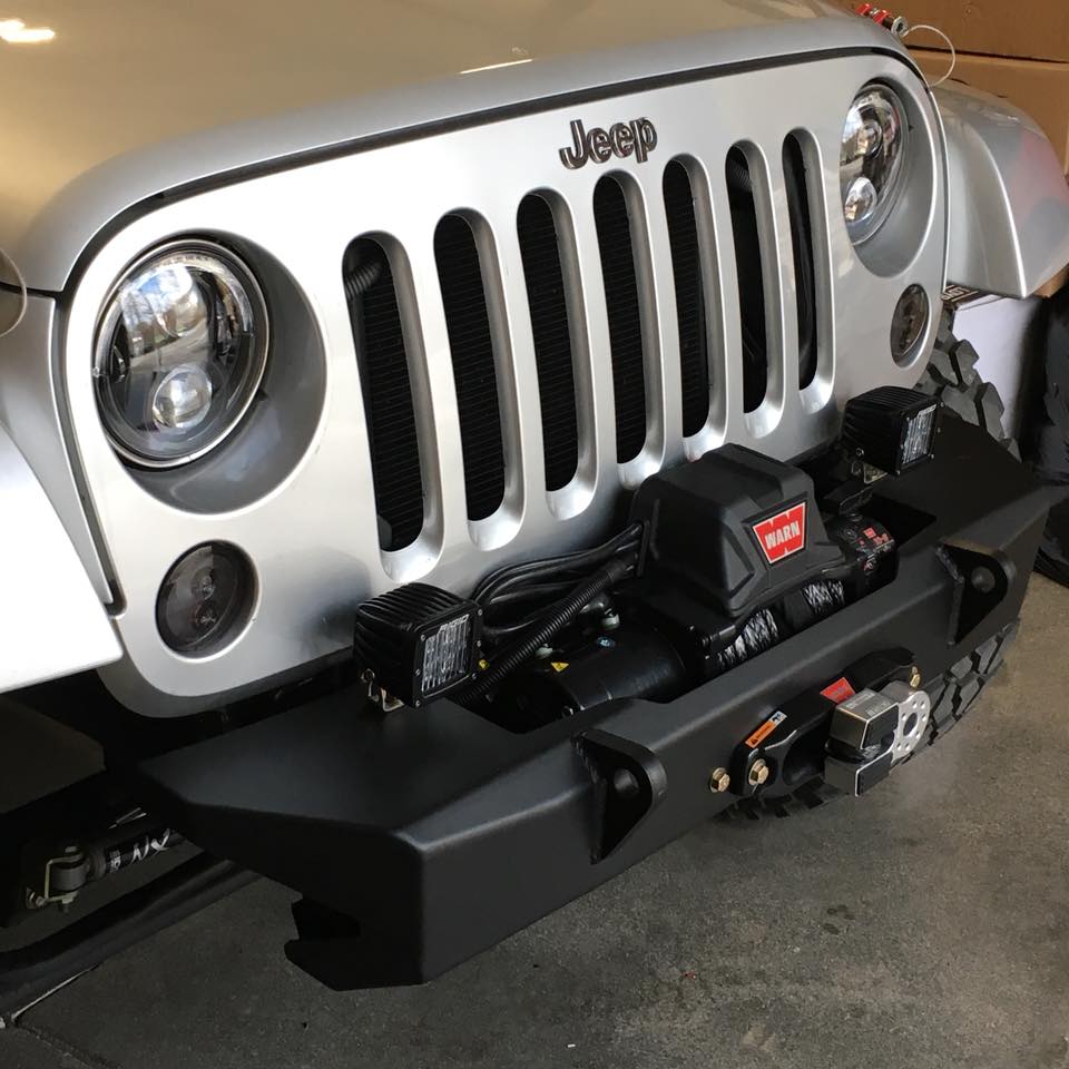 Parachoques delantero Motobilt Jeep Wrangler JK / JKU Crusher