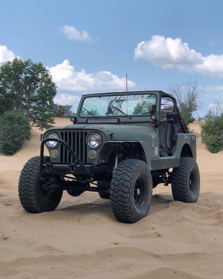 Motobilt Jeep CJ Stubby Front Bumper w/ Stinger