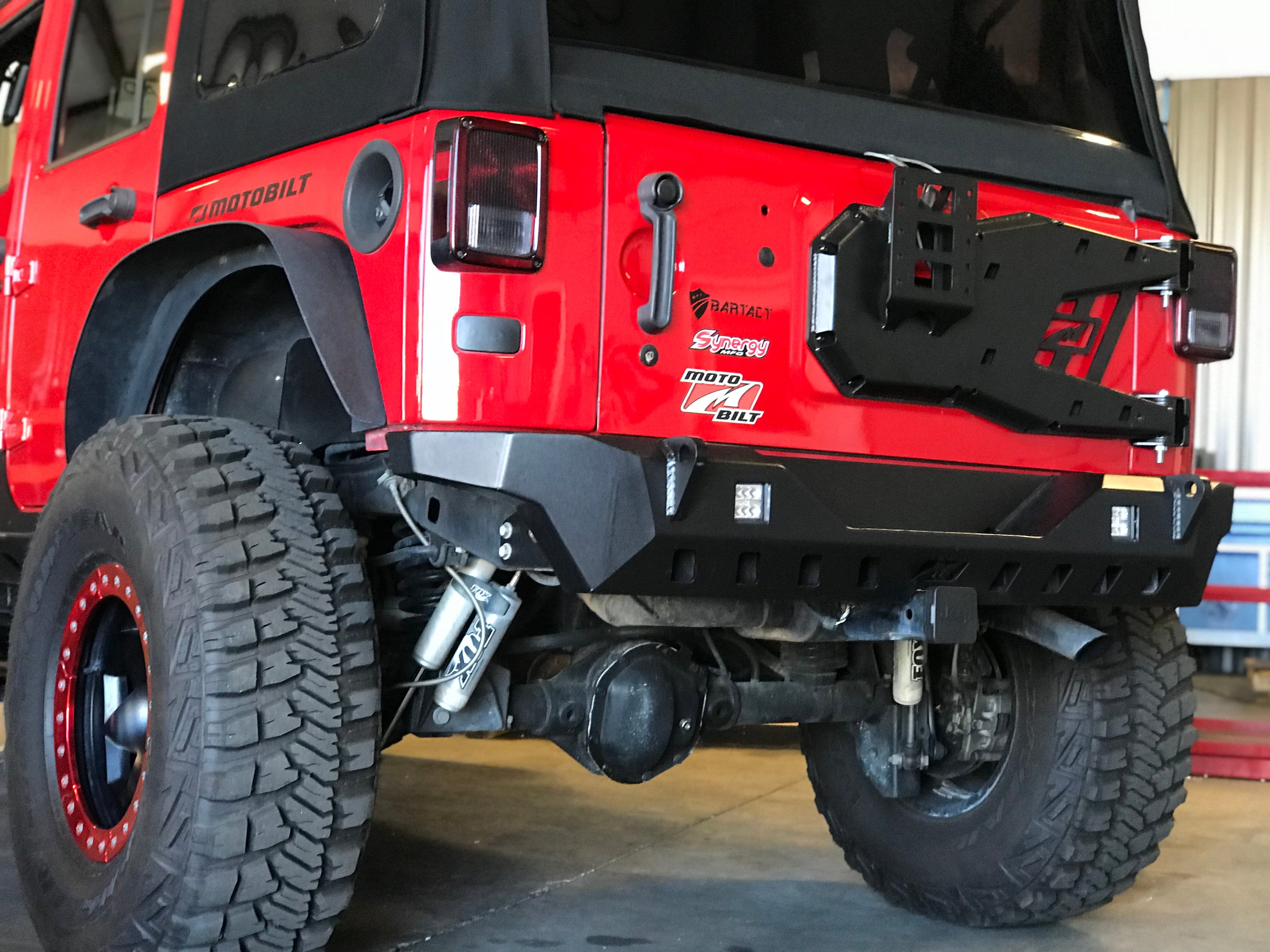 Motobilt Jeep Wrangler JK / JKU Spare Tire Carrier 8x6.5 ( 8 Lug )