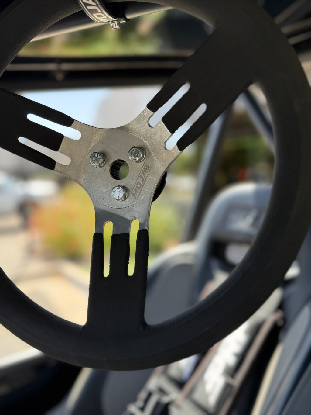 Mojab 13" Aluminum Steering Wheel – 3-Bolt Pattern (Extended coating spokes)