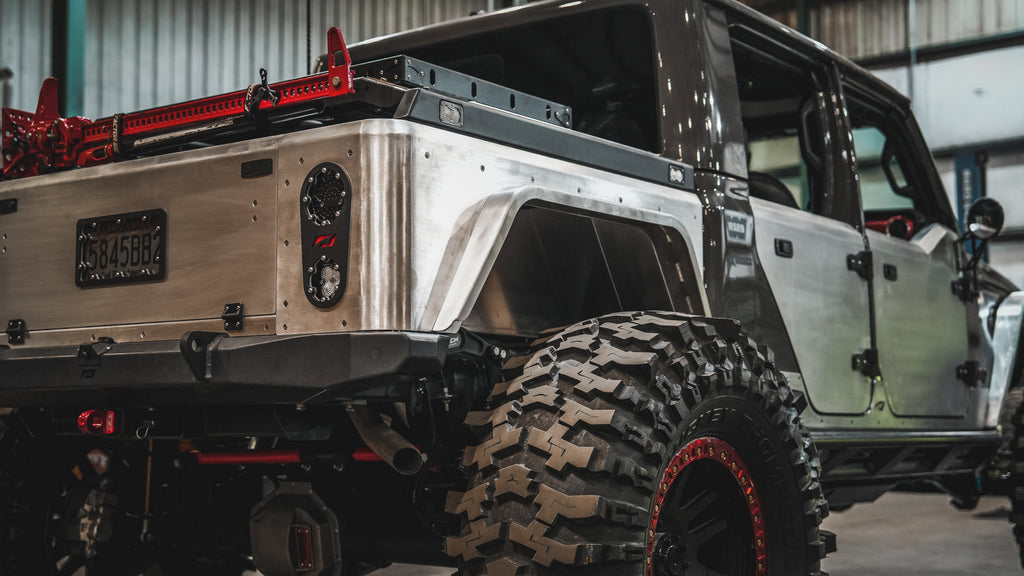 Motobilt Jeep Gladiator JT Aluminum Bobbed Replacement Bed