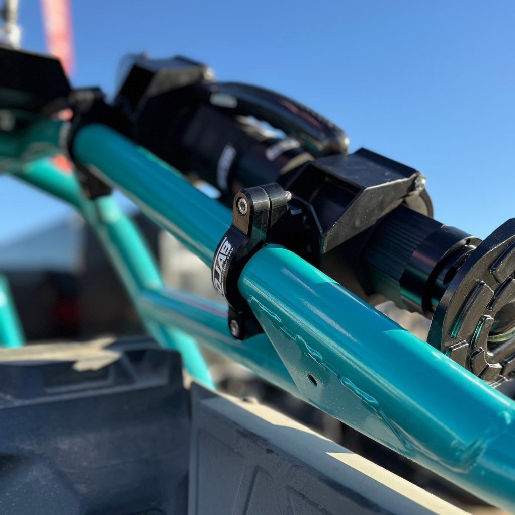 Gato hidráulico compacto Mojab CarbonPro con abrazaderas de montaje MLH de 40''
