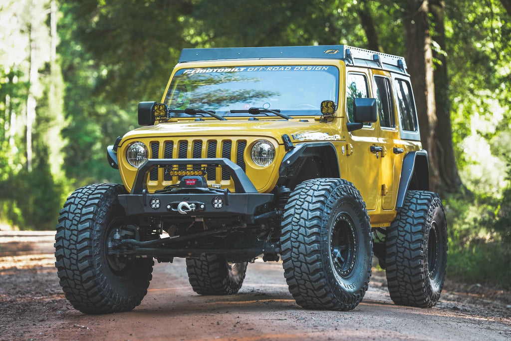 Parachoques delantero Motobilt Jeep Wrangler JL / Gladiator JT Crusher HD con barra protectora y placa protectora