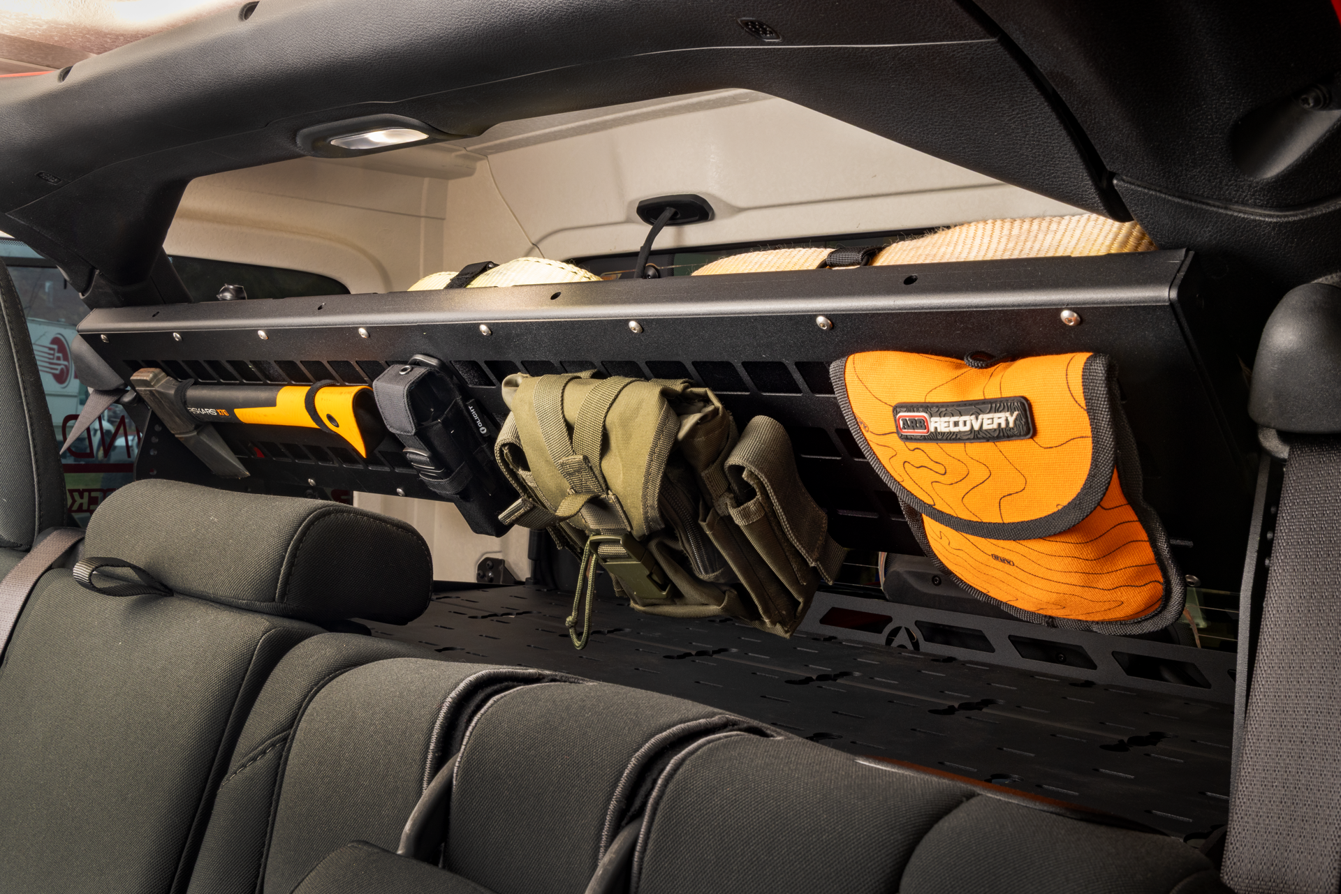 Kit de estantería de panel Molle para portaequipajes GearUp