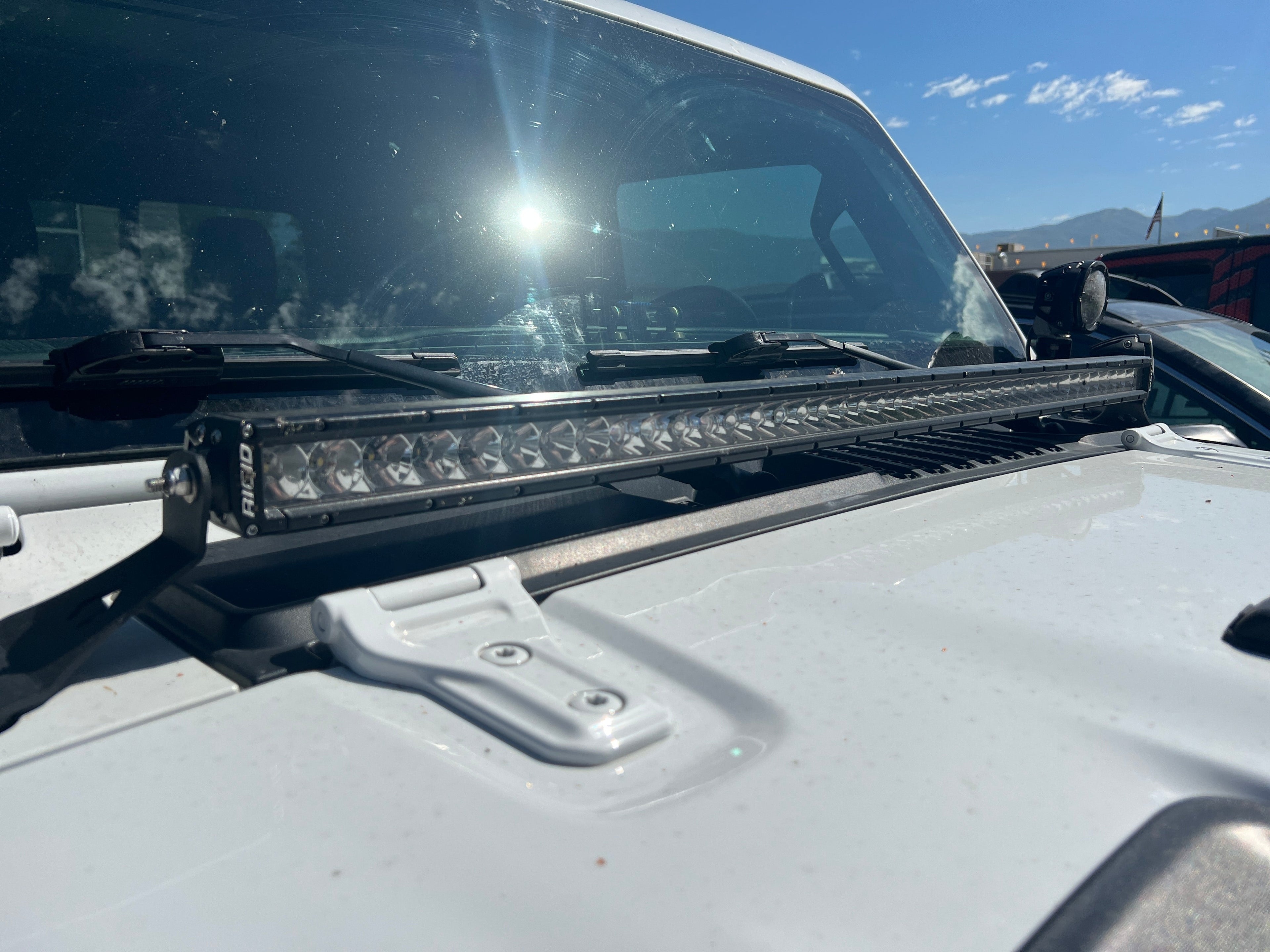 Artec Jeep Wrangler JL Gladiator JT 40in HOOD LIGHT MOUNT