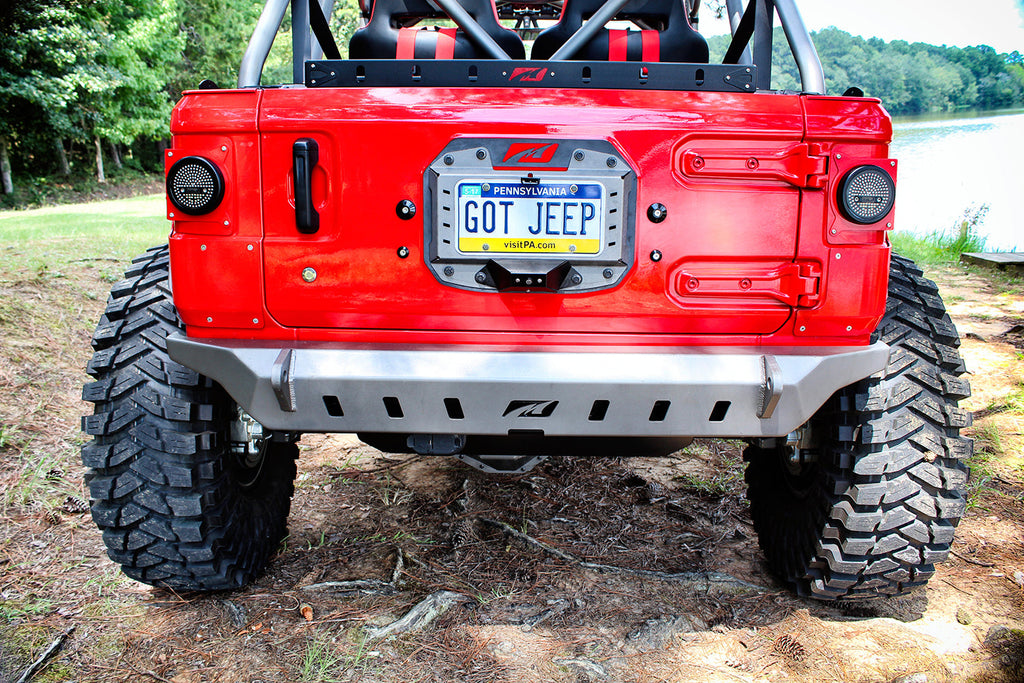 Motobilt Jeep Wrangler JL / JLU Crusher Paragolpes trasero sin rueda de repuesto