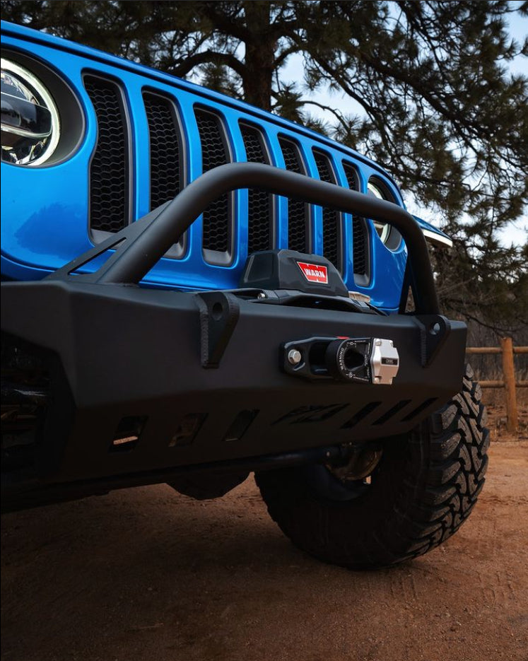 Defensa delantera Motobilt Jeep Wrangler JL / Gladiator JT Crusher con barra protectora