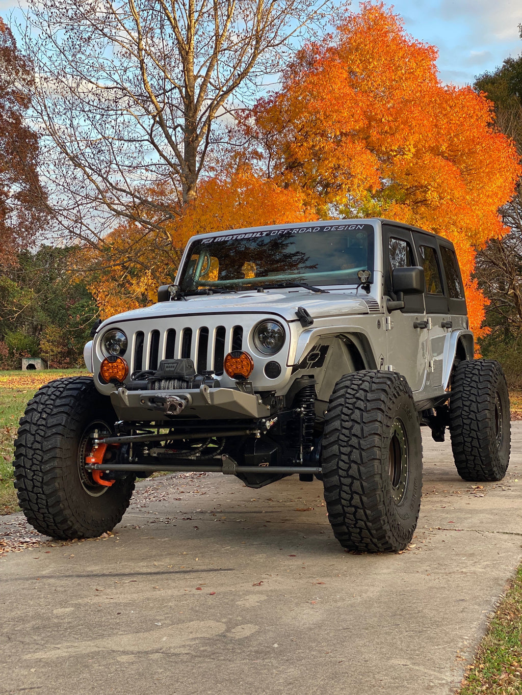 Motobilt Jeep Wrangler JK JL & Jeep Gladiator JT Tomahawk Frame Chop Front Bumper for Jeep