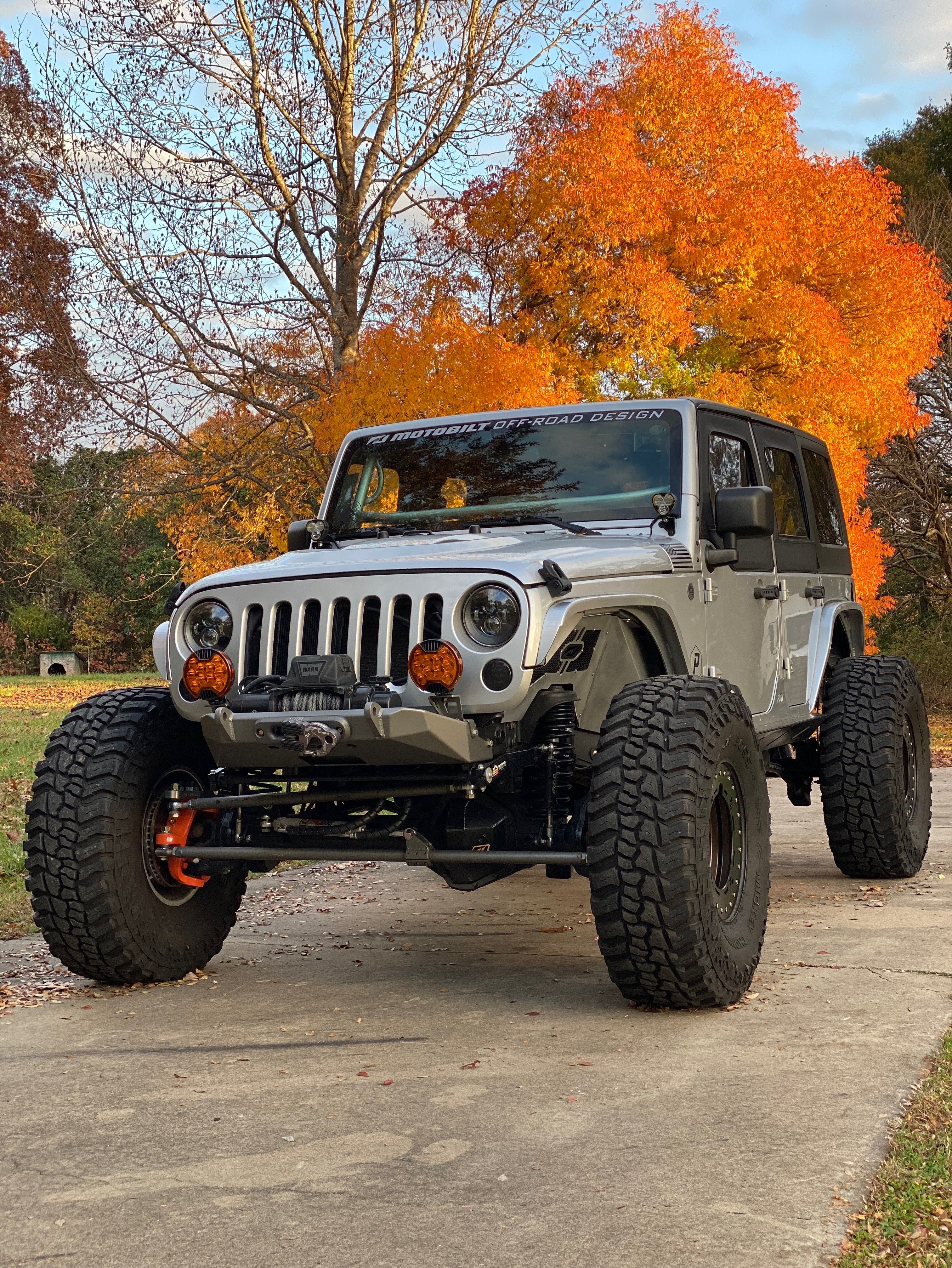 Motobilt Jeep Wrangler JK JL & Jeep Gladiator JT Tomahawk Frame Chop Front Bumper for Jeep