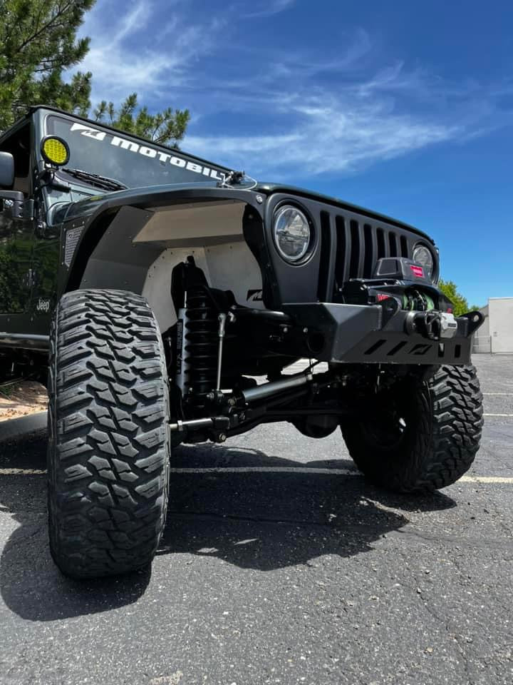 Motobilt Jeep Wrangler YJ / TJ / LJ Crusher Front Bumper