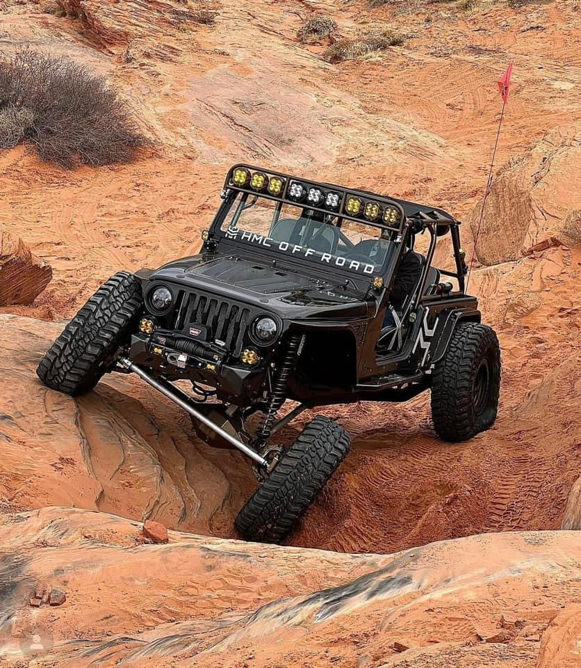Motobilt Jeep Wrangler YJ / TJ / LJ Crusher Front Bumper