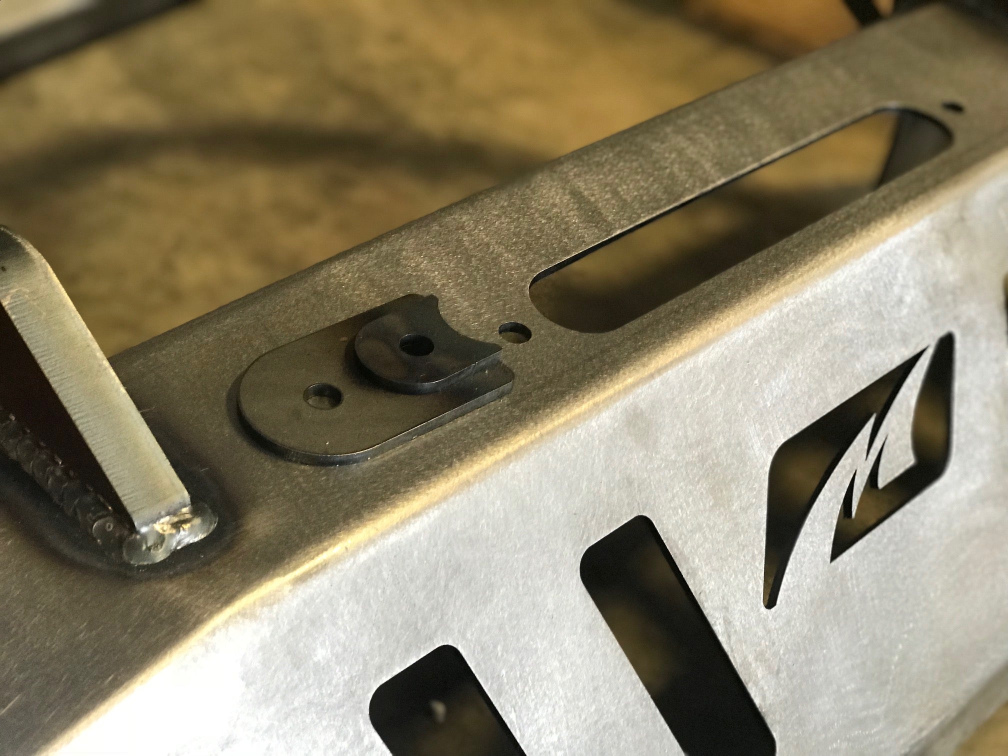 Motobilt Jeep Wrangler JK / JKU Crusher Front Bumper w/Stinger