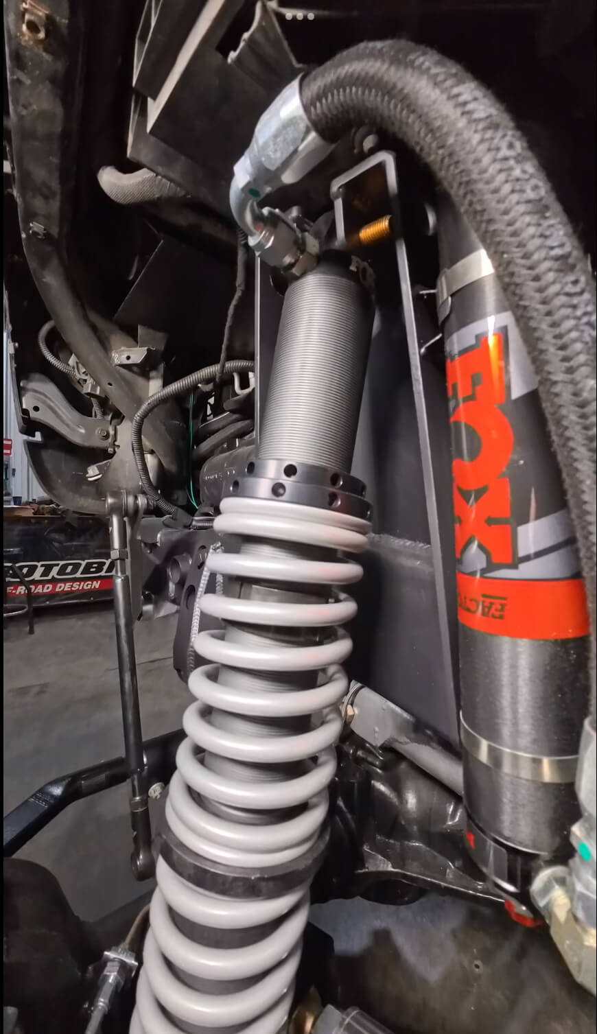 Front Coilover Mounts for Jeep JK / JKU