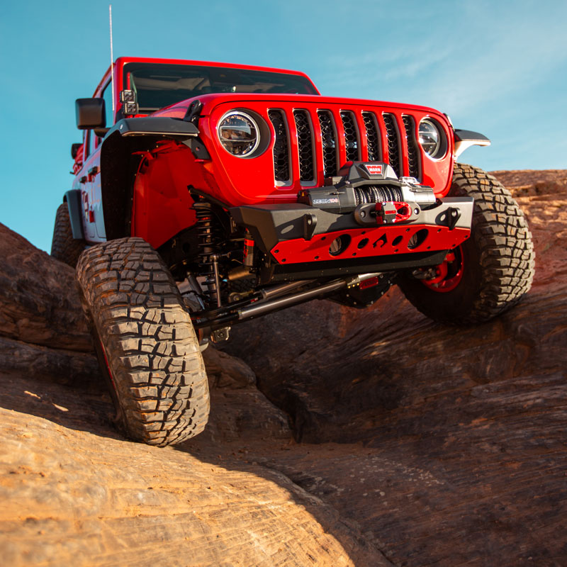 Artec Parachoques Delantero Nighthawk con Placa Protectora de Aluminio para Jeep Wrangler JK, JL y Gladiator JT
