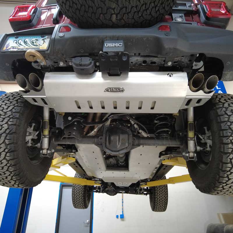 Artec Jeep Wrangler JLU 392 MUFFLER & TIP SKID