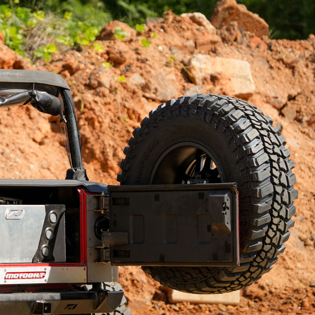 Body Mount Tire Carrier for Jeep YJ / TJ / LJ - 8 x 6.5"