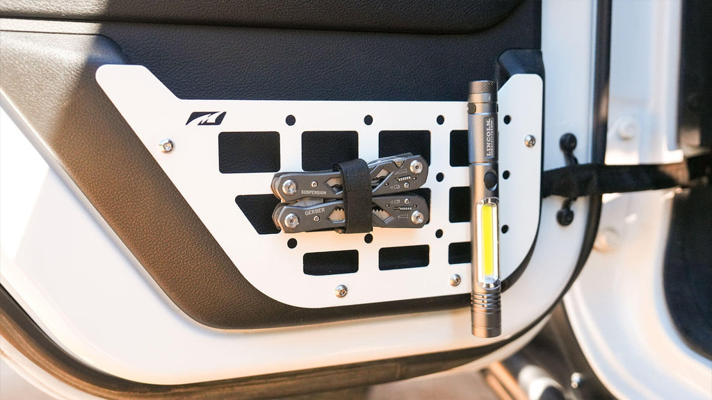 Bolsillo MOLLE para mapas en puerta trasera 11-18 para Jeep JKU