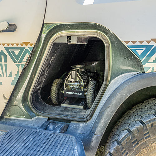 Adaptador de gato Pro Eagle para Rivian