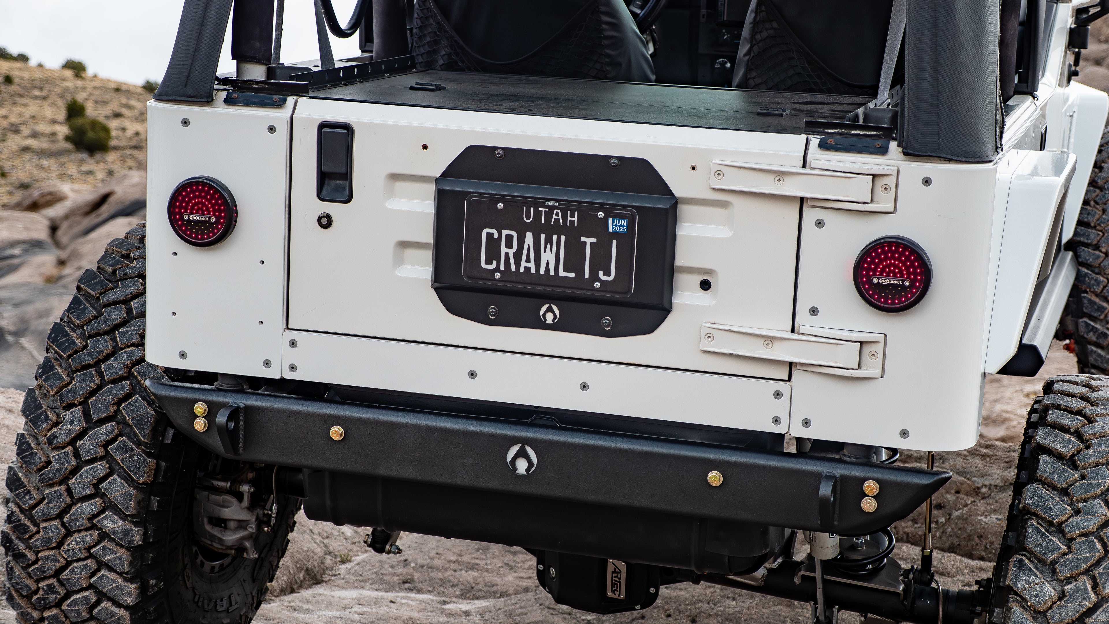 TJ/LJ Under Tailgate Plate Aluminum