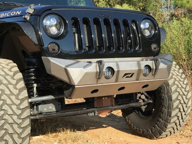 Motobilt Jeep Wrangler JK / JKU Hammer Front Bumper Skid Plate
