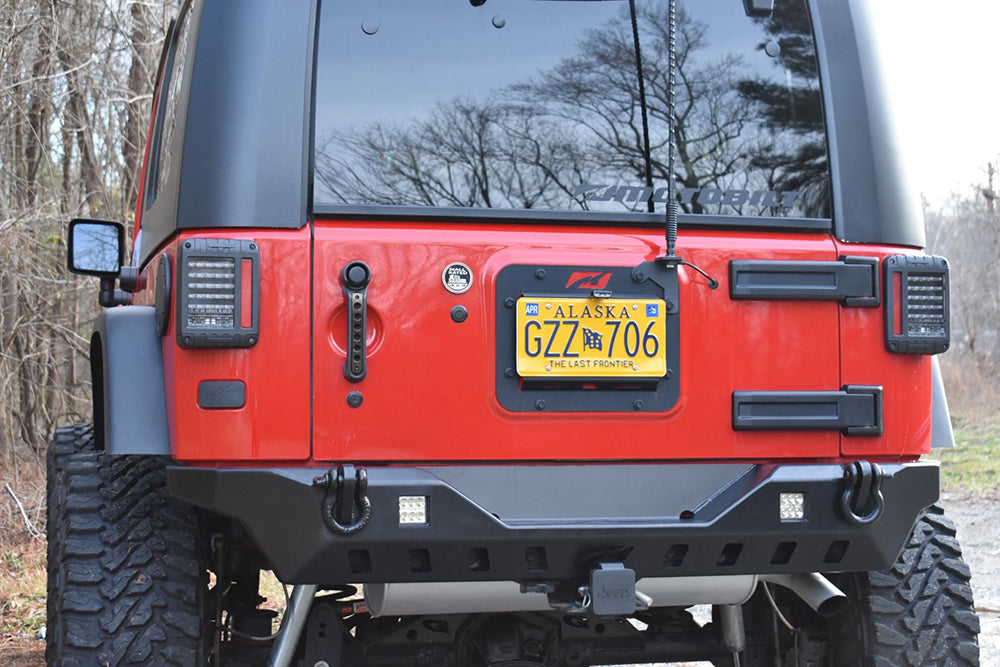 Parachoques trasero Motobilt Jeep Wrangler JK / JKU Crusher con soportes para luces