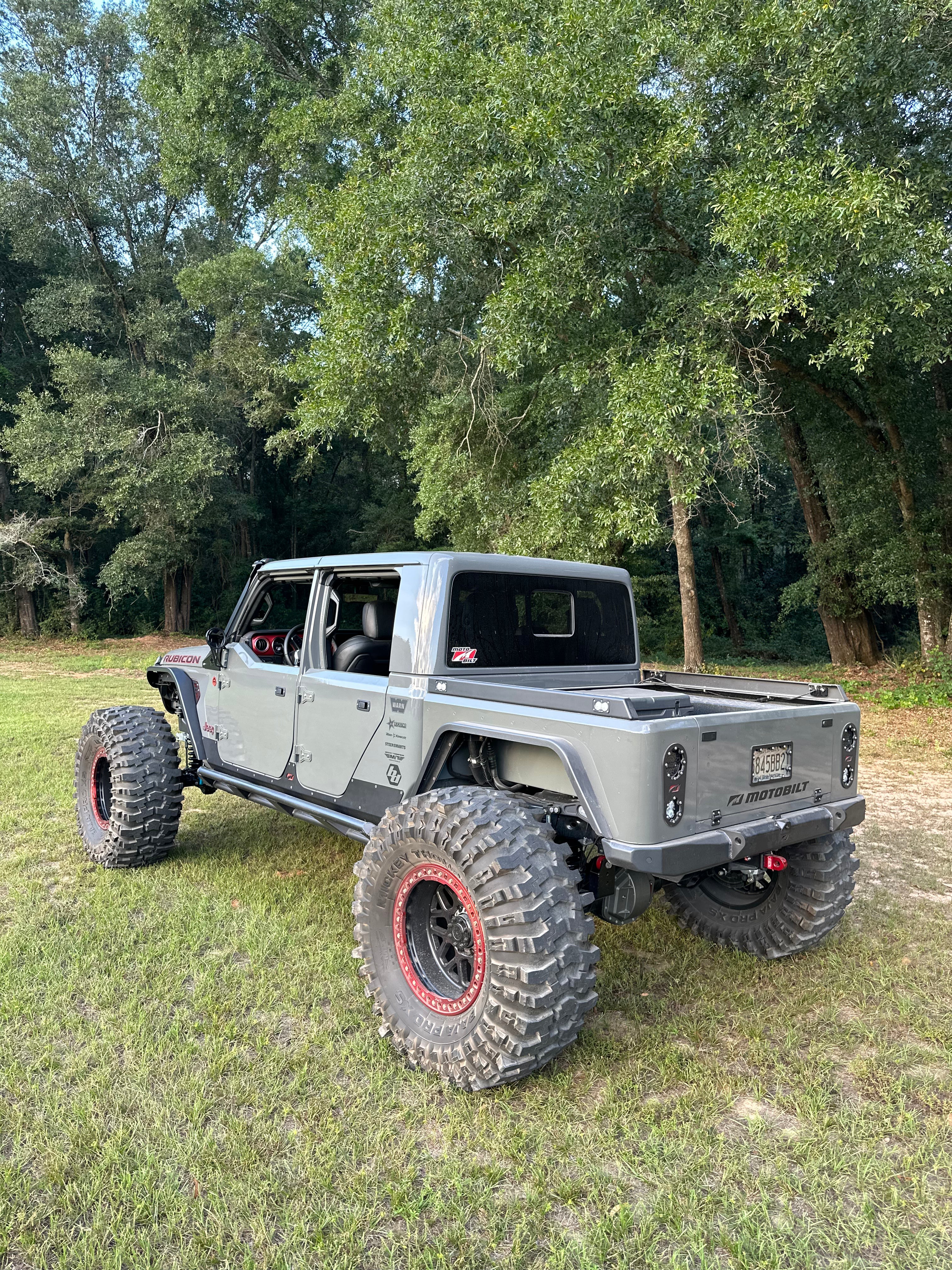 Motobilt Jeep Gladiator JT Barandillas de caja para caja Gladiator Bobbed de reemplazo