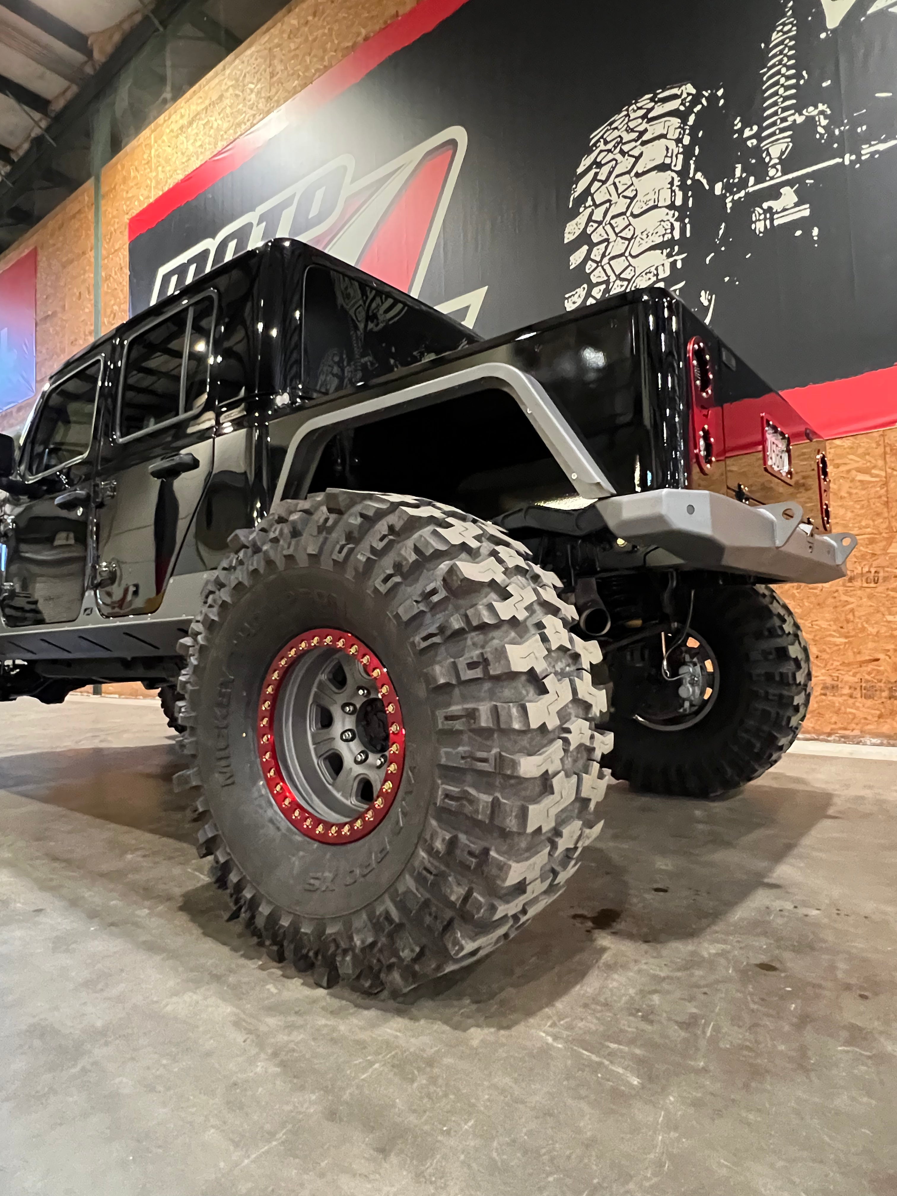 Caja de reemplazo Motobilt Bobbed para Jeep Gladiator JT