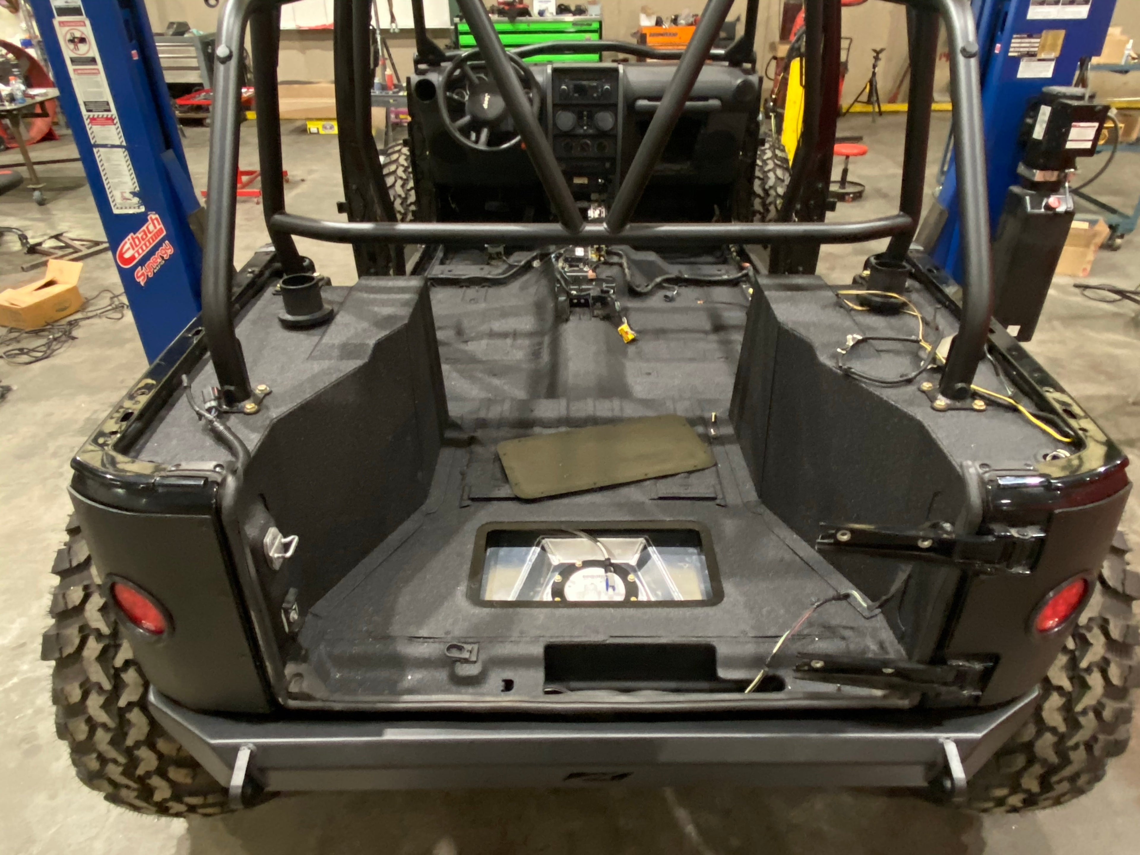 Kit de revestimiento interior de guardabarros trasero de alta holgura para Jeep JKU
