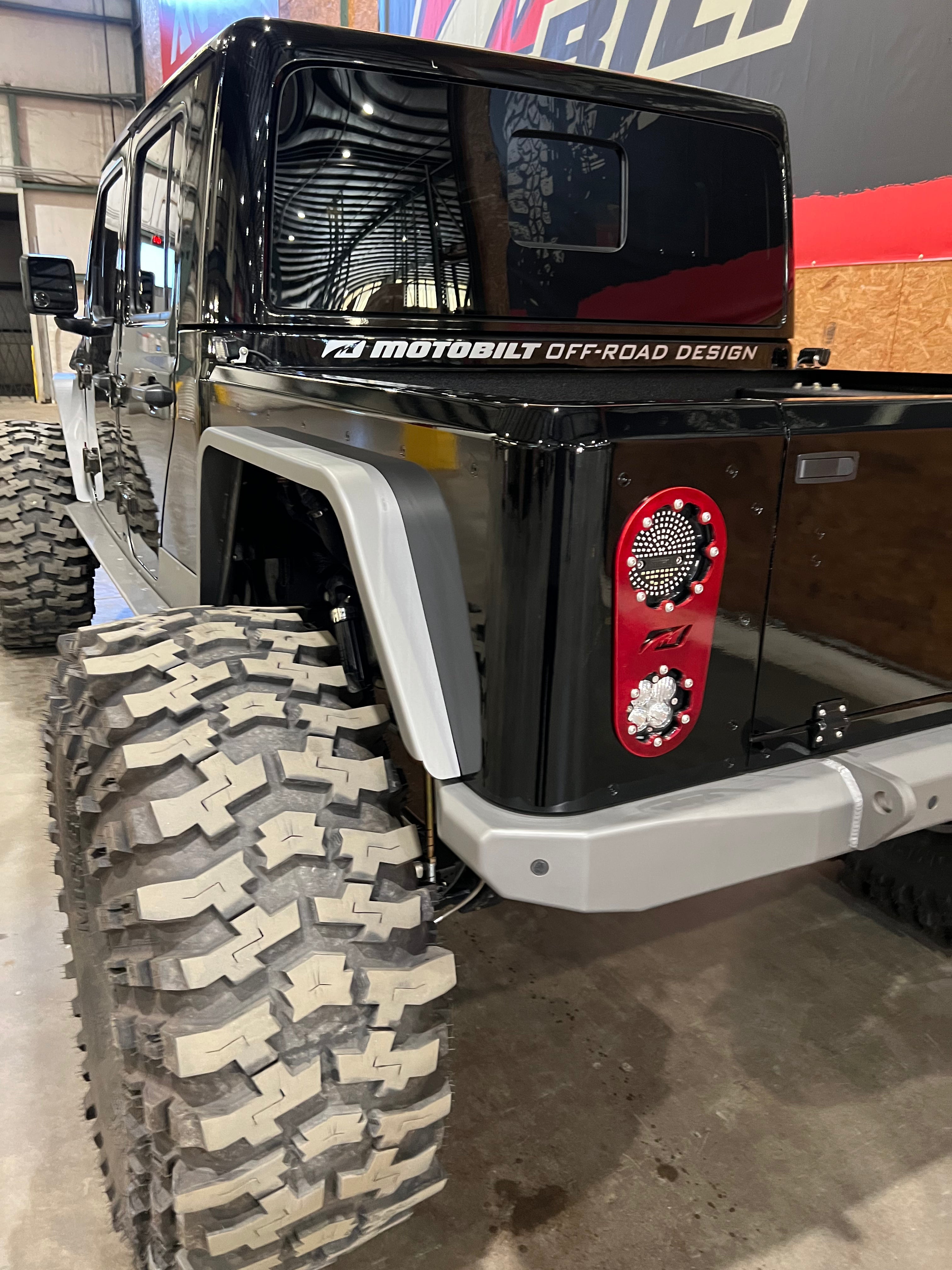 Caja de reemplazo Motobilt Bobbed para Jeep Gladiator JT