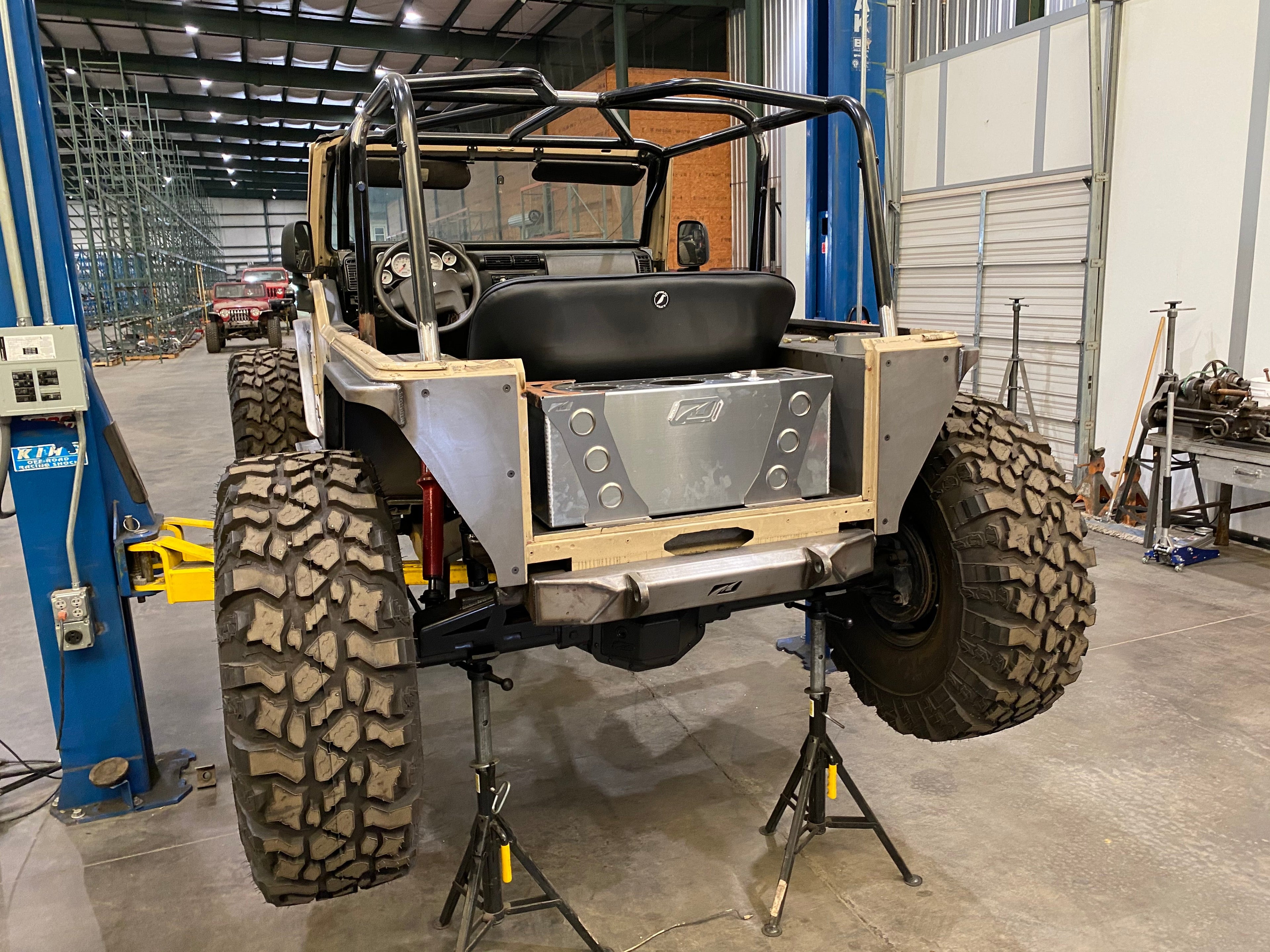 Guardabarros interior trasero alto y transparente para Jeep TJ