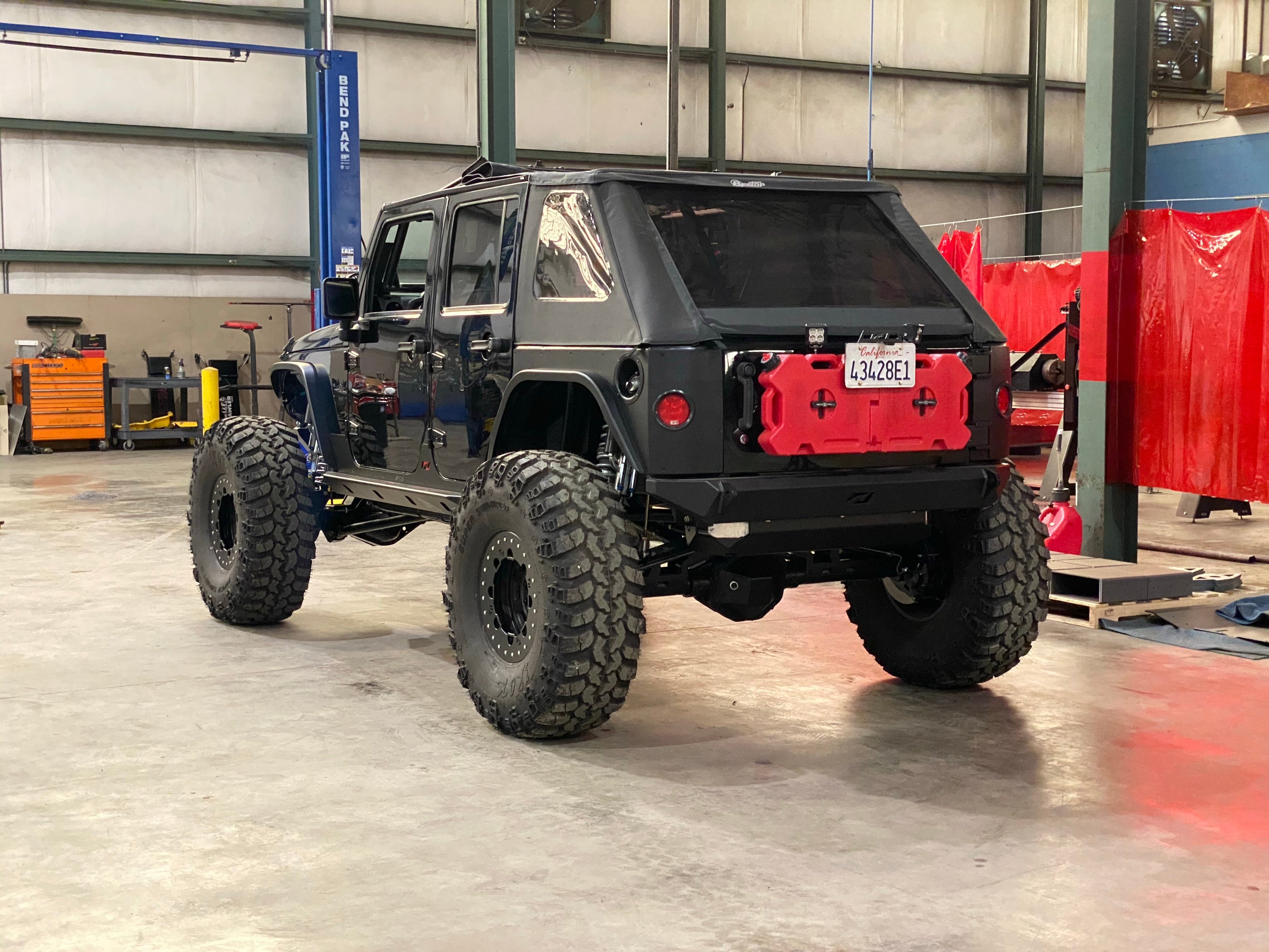 Relocador de matrícula/montaje de luces para JK-JL