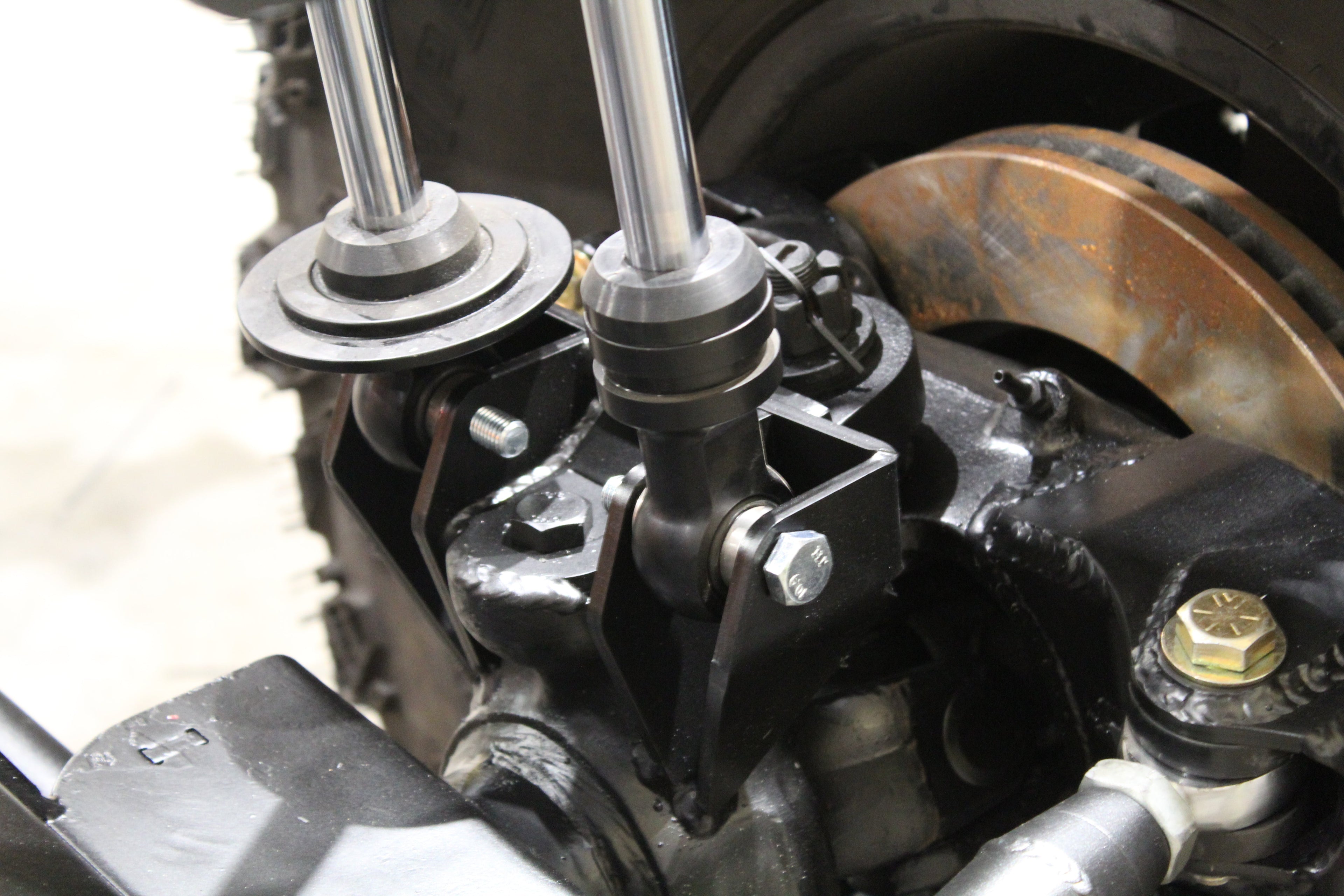 Kit de montaje de amortiguador doble inferior Dana 60 Super Duty