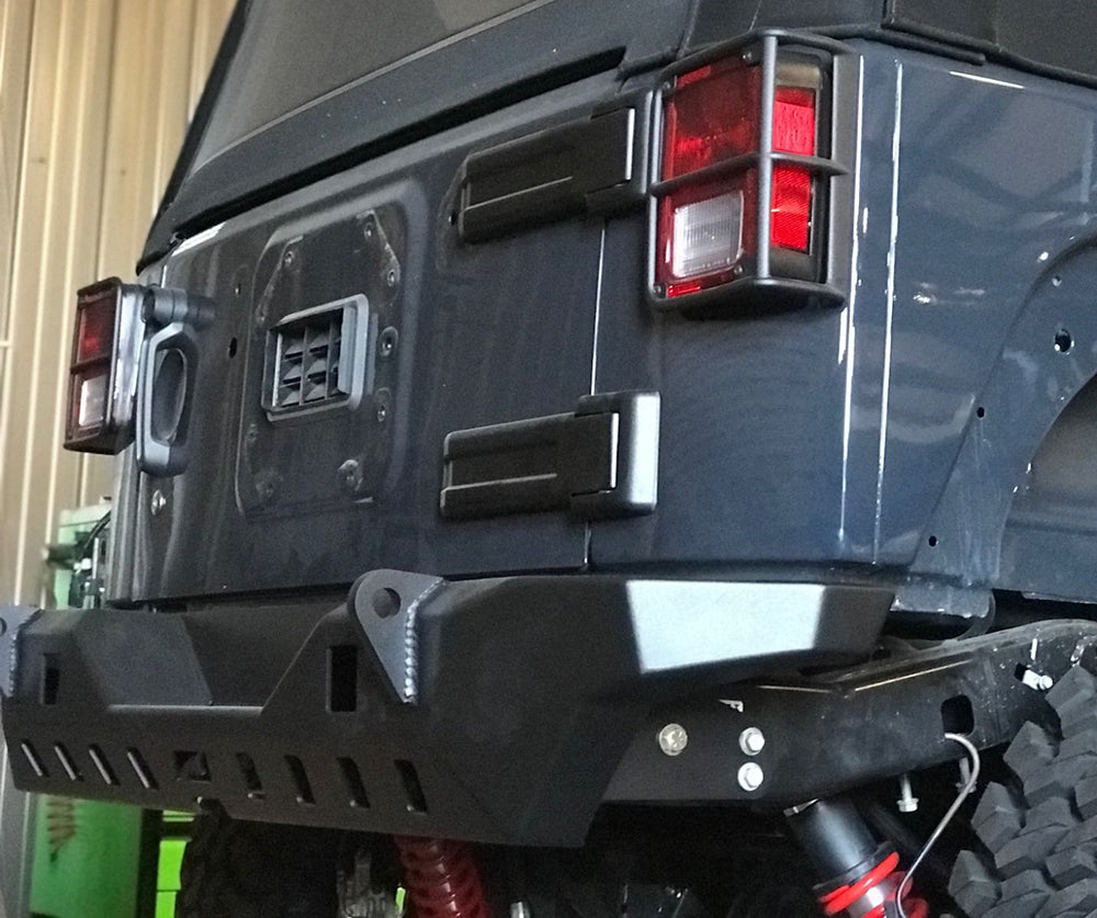 Parachoques trasero Motobilt Jeep Wrangler JK / JKU Crusher con soportes para luces