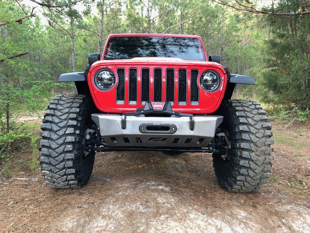 Motobilt Jeep Wrangler JL and Gladiator JT Crusher Front Bumper