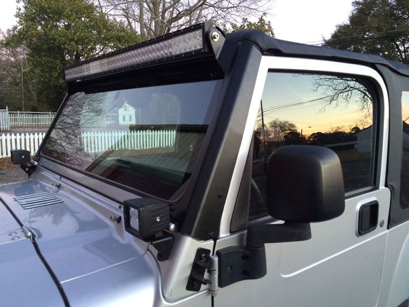 Soportes de montaje de luces LED de pilar A para Jeep TJ/LJ
