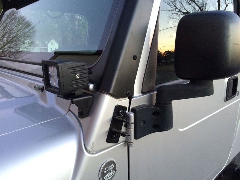 Soportes de montaje de luces LED de pilar A para Jeep TJ/LJ